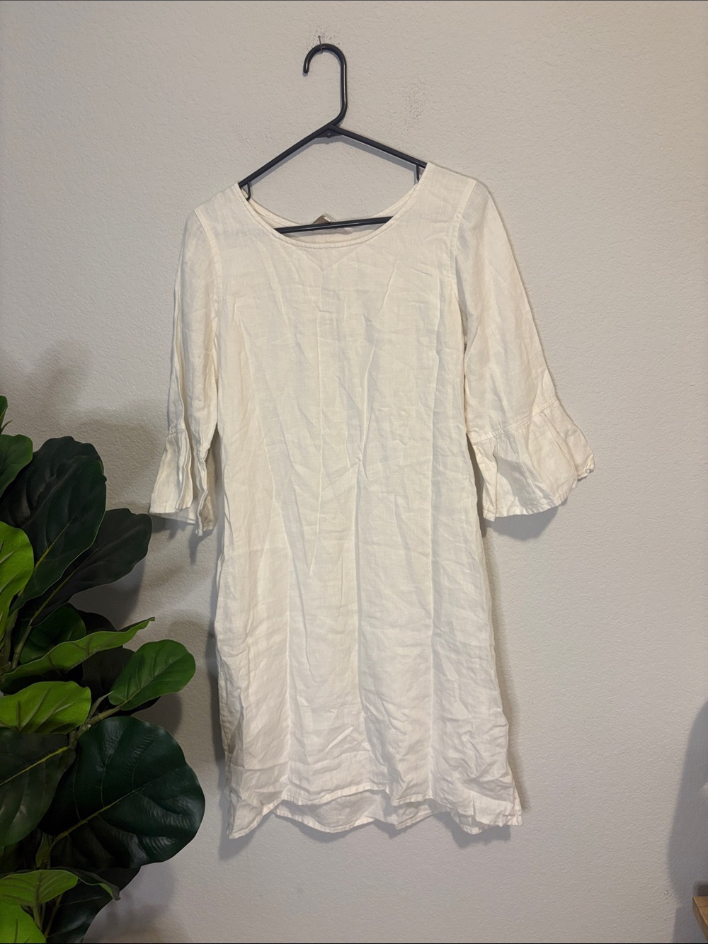 Cream linen Mini Dress with Ruffle 3/4 Sleeves
